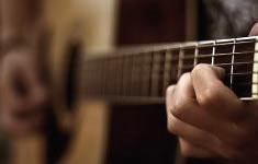 Las triadas en la guitarra